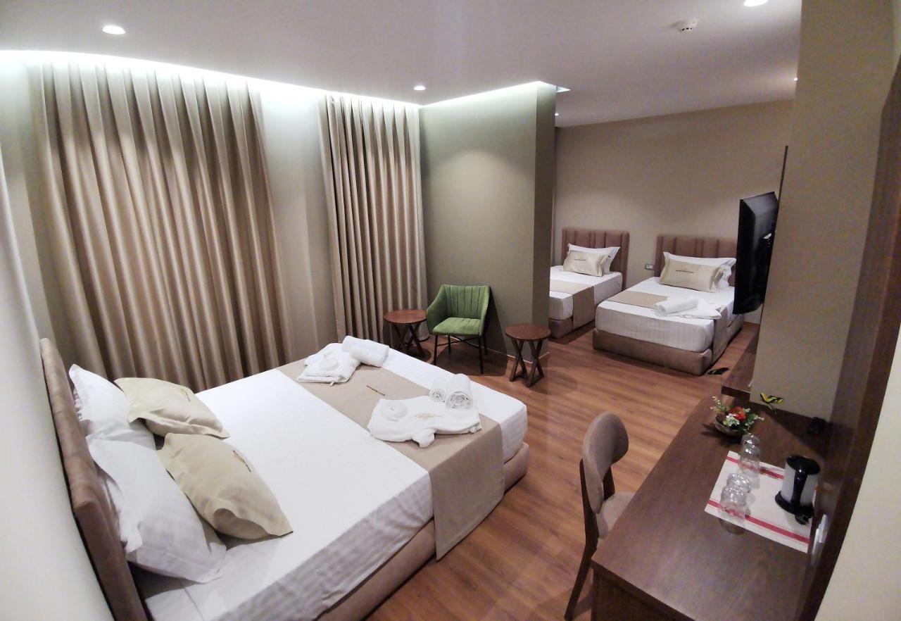White Crown Hotel Kamez Kültér fotó